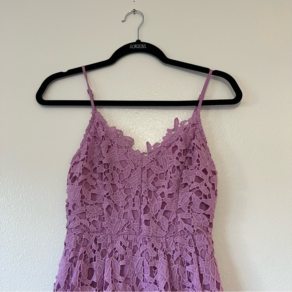 ASTR The Label Lace A-Line Midi Dress
Color: Lilac
Size: S - Picture 3 of 7